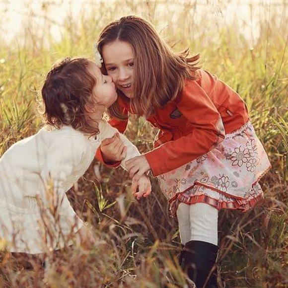 Pom Pom top and skirt set, size 6 - Picture 2 of 2